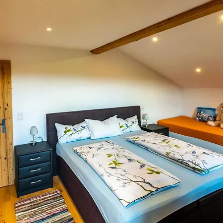 Hoetzelsperger Apartamento *